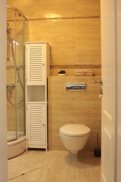 Apartment Luvi กอร์จูลา ห้อง รูปภาพ