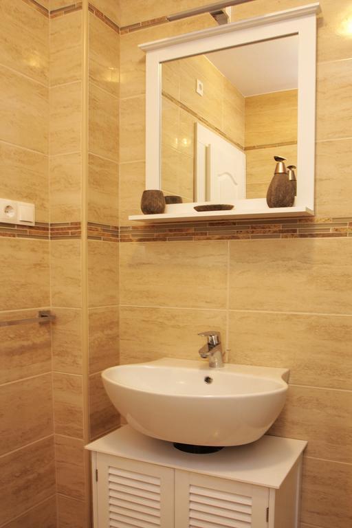 Apartment Luvi กอร์จูลา ห้อง รูปภาพ